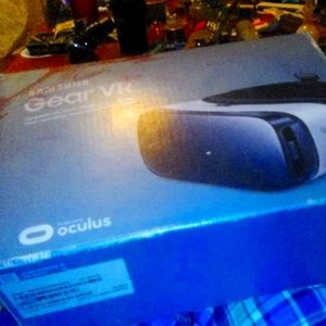 Samsung Oculus VR Headset